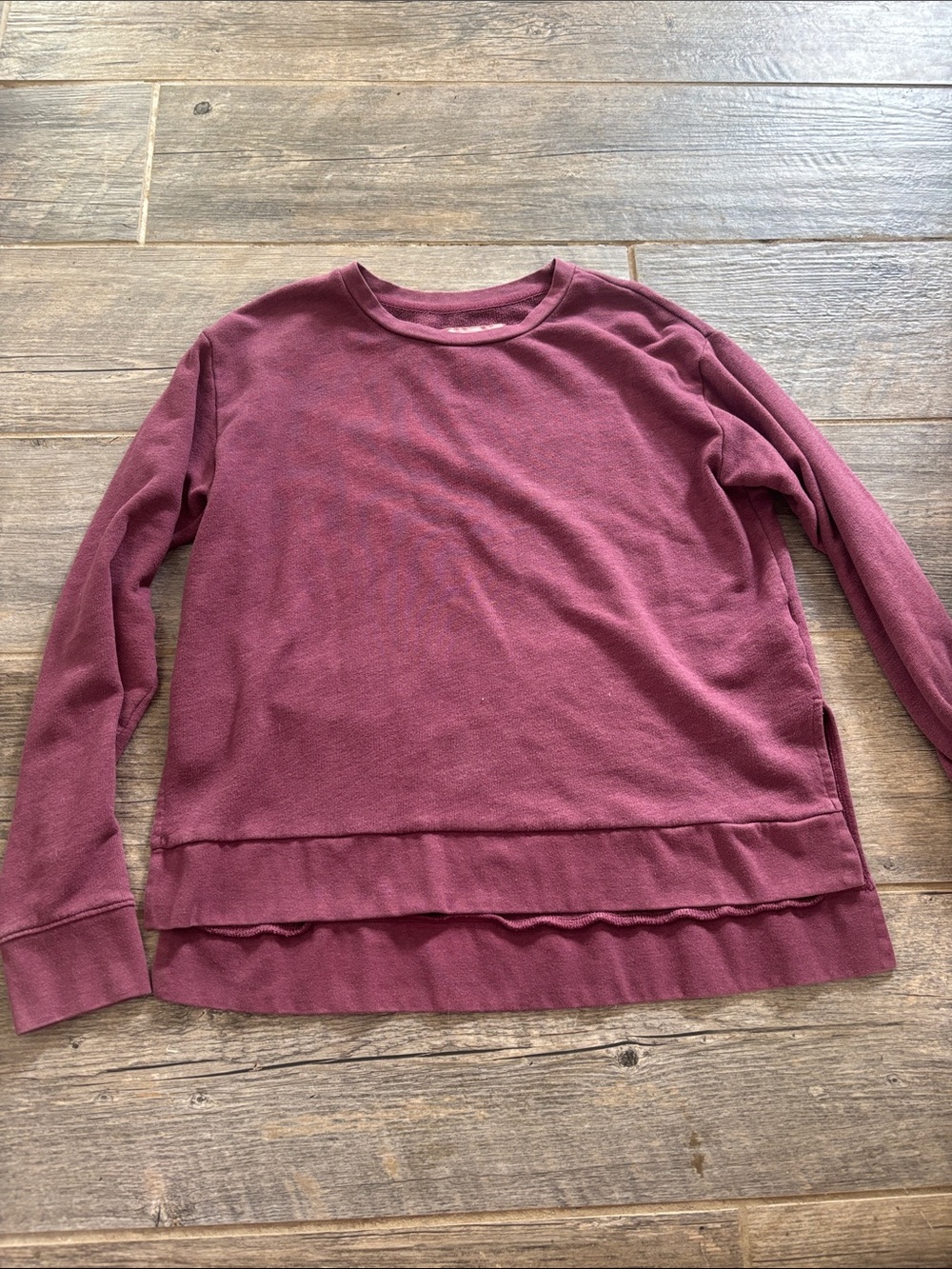 Mossimo Supply Co. Women's Crewneck Sweater - Burgundy